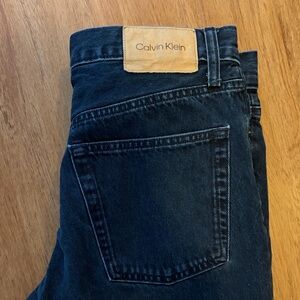 Calvin Klein 90’s Loose Dark Blue Jeans